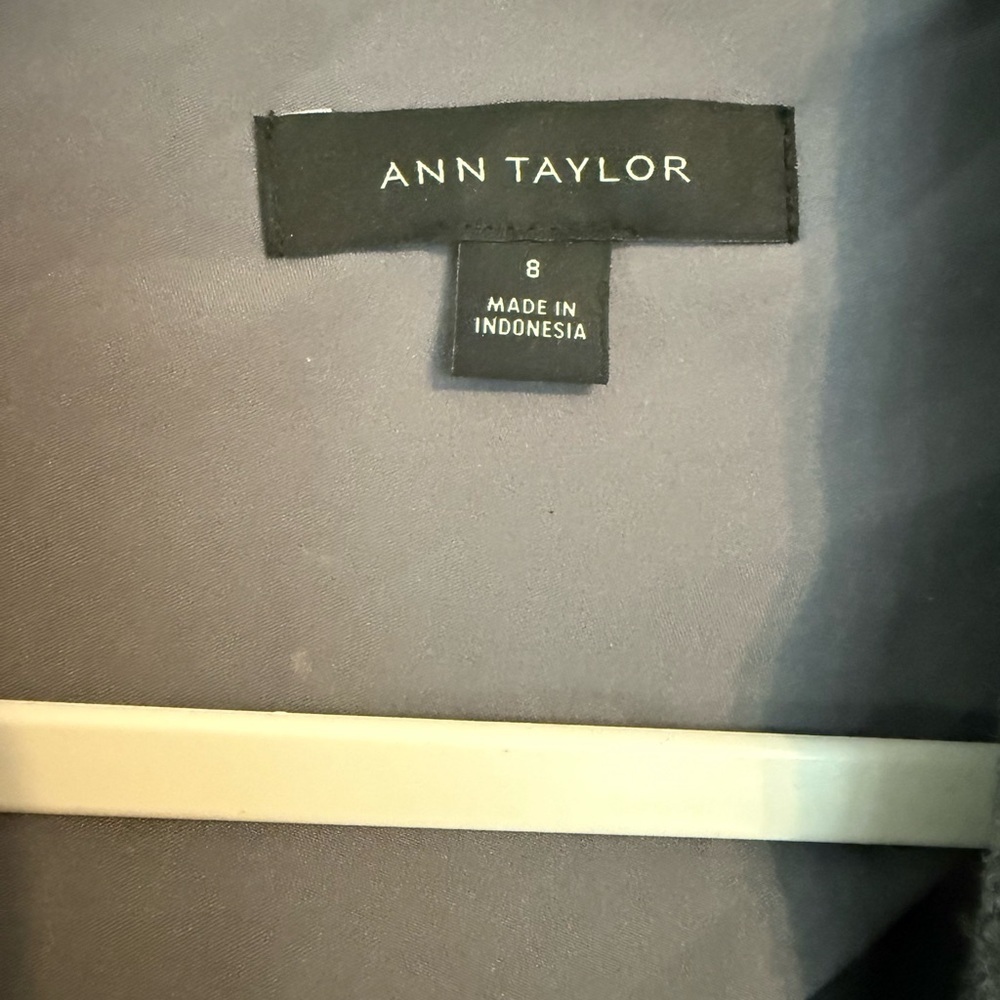Ann Taylor Classic Gray Blazer - Picture 2 of 6